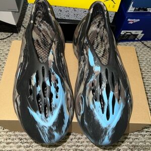 Yeezy Foam Runner MX Cinder 2023